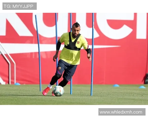 比达尔回归巴塞罗那！球队制定2021年半程训练计划